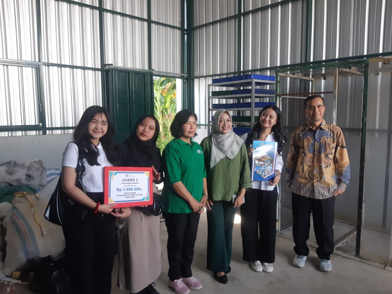 Hari Peduli Sampah, LPPM UM Komitmen Antar Lulusan Jadi Pelopor Peduli Lingkungan 2