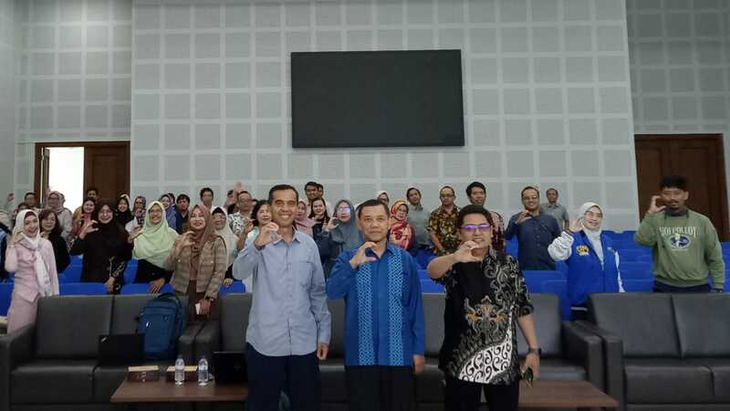 Hari Kedua Workshop LPPM UM Kupas Strategi Proposal Penelitian Lolos Dana Hibah