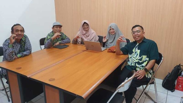 Perkuat Kolaborasi Global, Profesor UTM Supervisi Disertasi Mahasiswa Doktor FMIPA UM melalui Program EQUITY