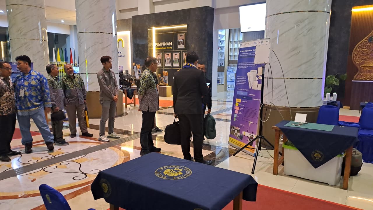 Berita Media_Pameran Produk_LPPM UM berkolaborasi dengan Direktorat Inovasi UM Dorong Hilirisasi Riset Global melalui Pameran AFRASIA 2026 8